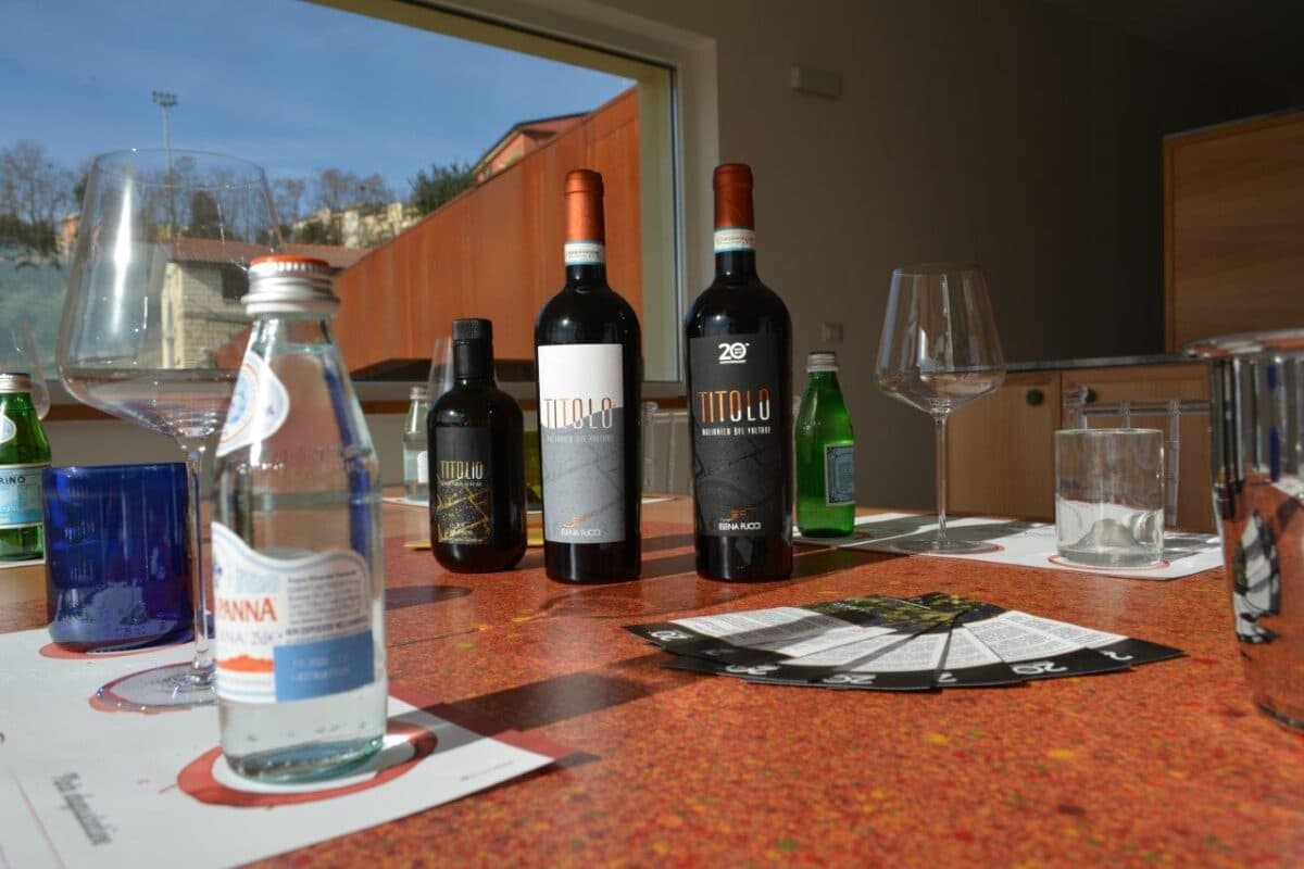 Discover Titolo World &amp; Old Vintage