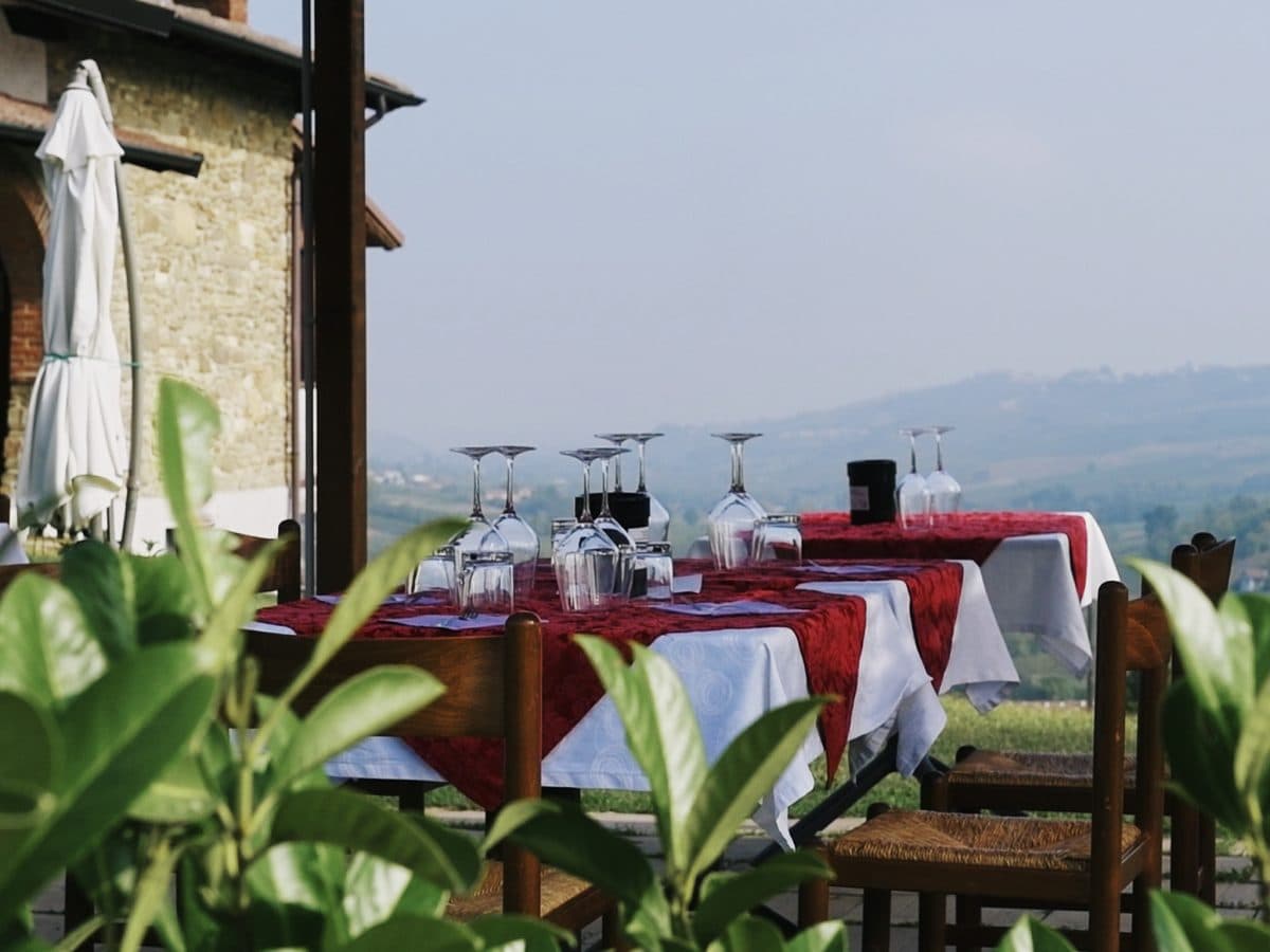 Trekking tra i Vigneti e Brunch con Degustazione di Vini 4