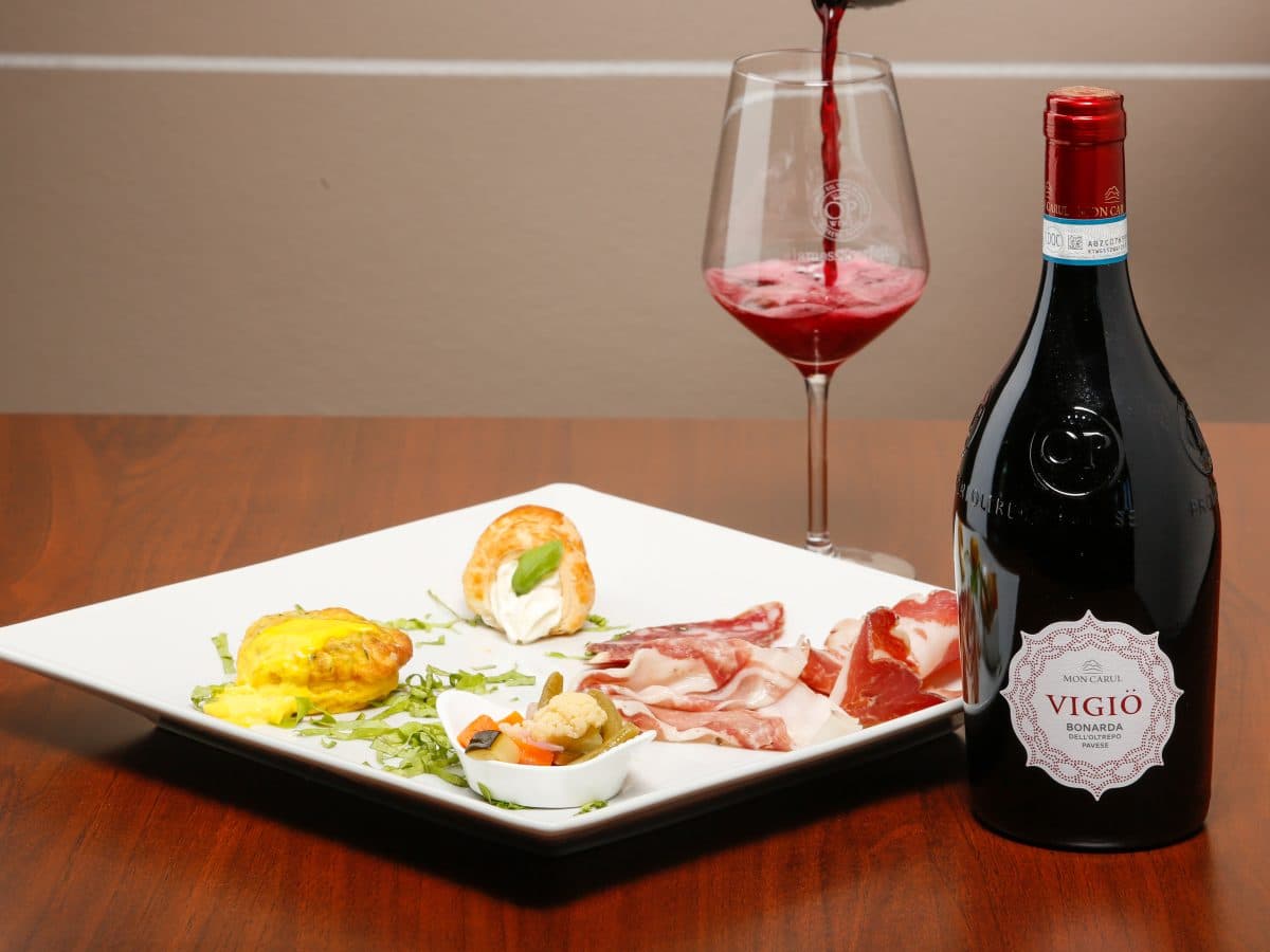 Trekking tra i Vigneti e Brunch con Degustazione di Vini 3